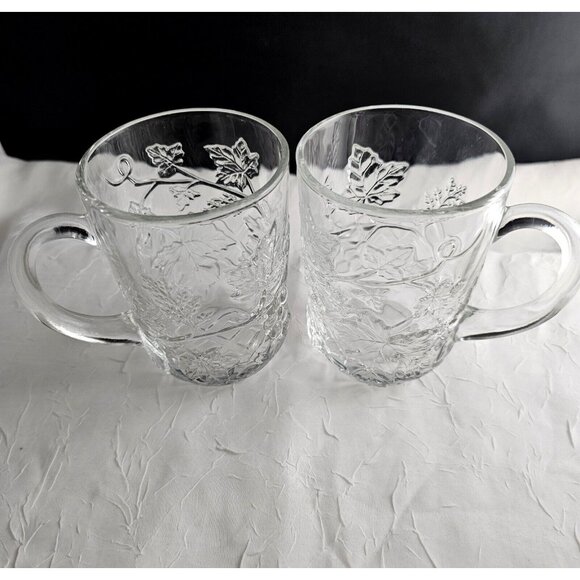 2 Cristal D'Arques Mallory Crystal Mug 4" grape leaves raised relief 10oz emboss - Picture 5 of 10